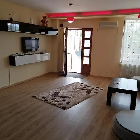 Vila Vali Villa *