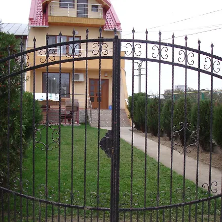 Villa Vila Vali *